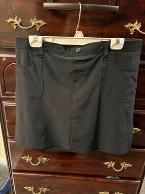 Riders by Lee Black Women's Skort with Front Patch Pockets